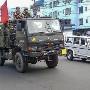 Fresh violence in Shillong, Centre rushes 1,000 paramilitary personnel