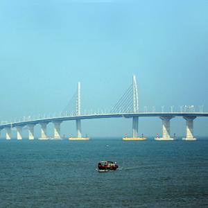 Spectacular photos of the world's longest sea bridge