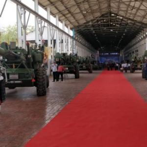 Army gets more fire power with Dhanush artillery guns