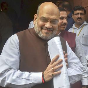 'Bold', 'historic': BJP hails govt's Art 370 move