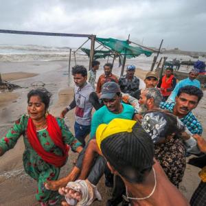 Cyclone Vayu spares Gujarat, moves towards Oman