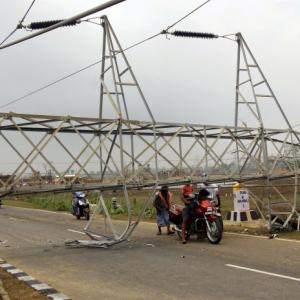Fani toll up to 41; Long road to recovery for Odisha