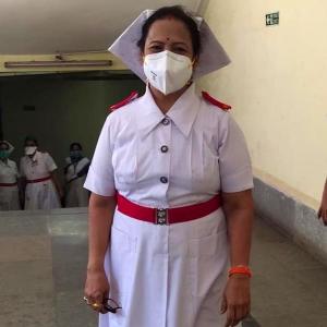 Why Mumbai's mayor has become a nurse again