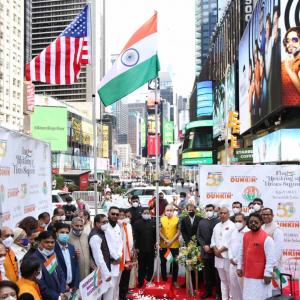Indian tricolour hoisted for 1st time at Times Square