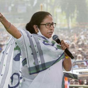It's Mamata vs Centre again over IPS officers' issue