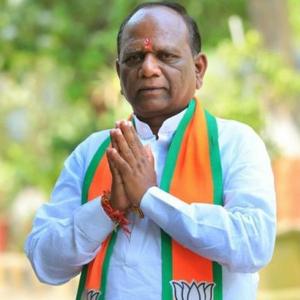 BJP MP Mansukh Vasava resigns from party