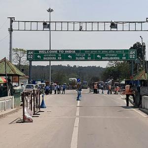 Nepal police opens fire on Indians at border, 1 killed