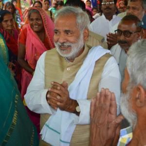 Ahead of Bihar poll, senior RJD leader quits party