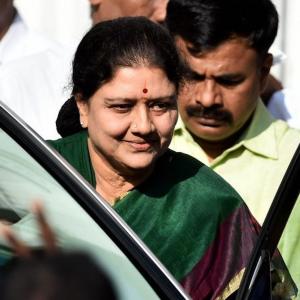 Sasikala likely to be released from prison in Jan