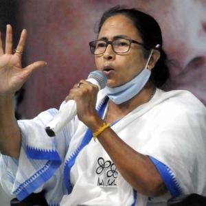 EC notice to Mamata over appeal to Muslim voters