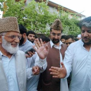 Both factions of Hurriyat may be banned under UAPA