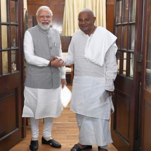 Modi, Gowda meet sparks buzz around BJP, JDS pact