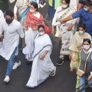 Mamata Banerjee criticises Centre over Netaji