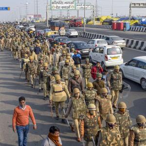 Farmers say cops used force as stir on UP highway ends