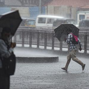 Red alert in Mumbai as IMD predicts heavy rainfall