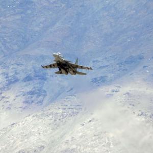 2 dozen Chinese fighter jets hold exercise at LAC