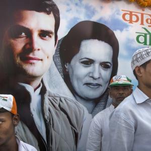 Cong on shaky ground as poll fortunes plummet further