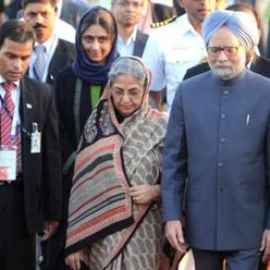 Dr Manmohan Singh recovering from dengue at home