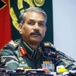 No need for more troops at LoC: GoC 15 Corps