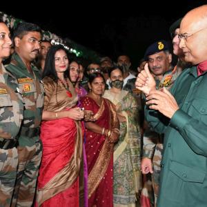 Prez breaks tradition to spend Dussehra with troops