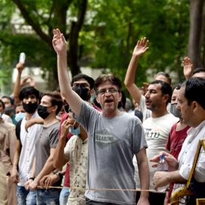 HC asks Delhi to reduce protesting Afghan refugees