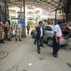 Delhi HC on its own begins hearing into court shootout