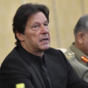 Imran surprises Oppn, but pushes Pak into uncertainty