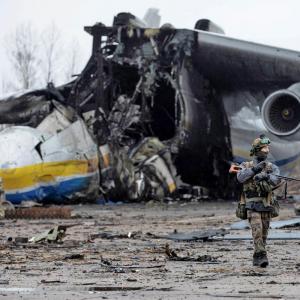 Russians Destroy World's Largest Plane