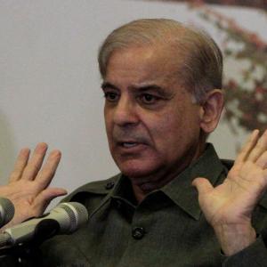New Pak govt won't play 'politics of revenge': Sharif