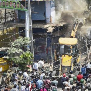 SC to take 'serious view' of Jahangirpuri demolition