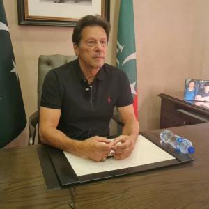 Imran Khan blames Pak Army chief for his ouster