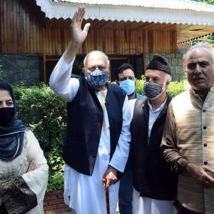 Kashmir Politics Stands Bereft Of Its Propellers