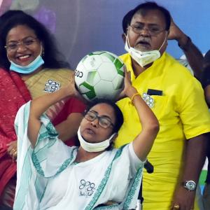 Hold time-bound probe, punish the guilty, says Mamata