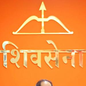 Sena symbol row: SC to hear Uddhav's plea on Aug 1