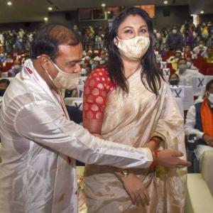 Sisodia targets Assam CM for PPE deal; Sarma denies