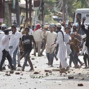Prophet row: Violent protests break out across India