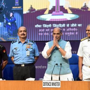 Defence veterans on govt's Agnipath: 'No one gains'
