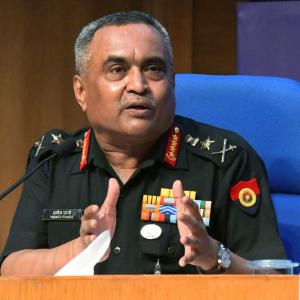 Amid protests, Army chief lauds Agnipath age limit move