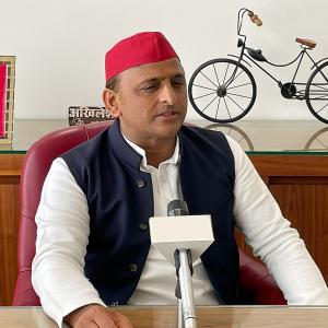 Akhilesh rejects surveys, says SP will win 300 seats