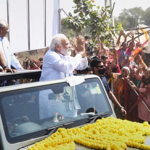 Modi holds 3 roadshows in Gujarat in 2 days