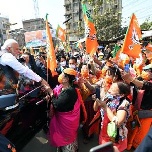 BJP under attack as report says firm boosts campaign