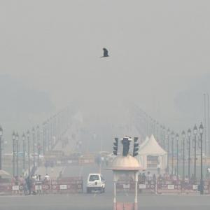 Delhi's air remains 'severe' for 3rd straight day