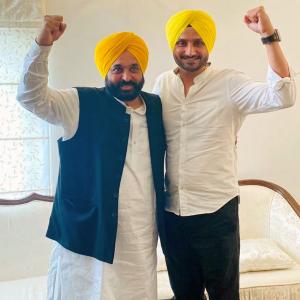 Guj polls: Harbhajan, singer Anmol to campaign for AAP