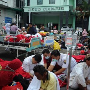 46 killed, 700 injured as earthquake jolts Indonesia