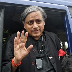 Tharoor meets Gehlot amid Cong prez poll run buzz