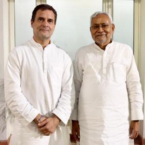 Nitish meets Rahul, to call on other Oppn leaders