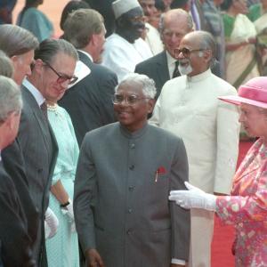 When Queen Elizabeth tried dance mudras - Rediff.com