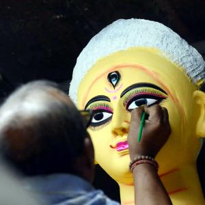 Maa Durga Gets a Final Touch-Up
