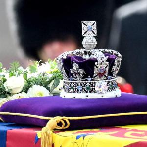 Queen Rests At Westminster Hall