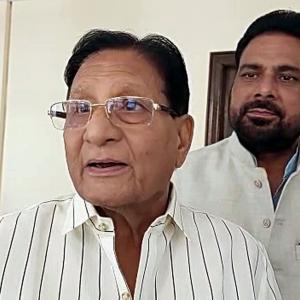 Gehlot loyalist accuses Maken of siding with Pilot
